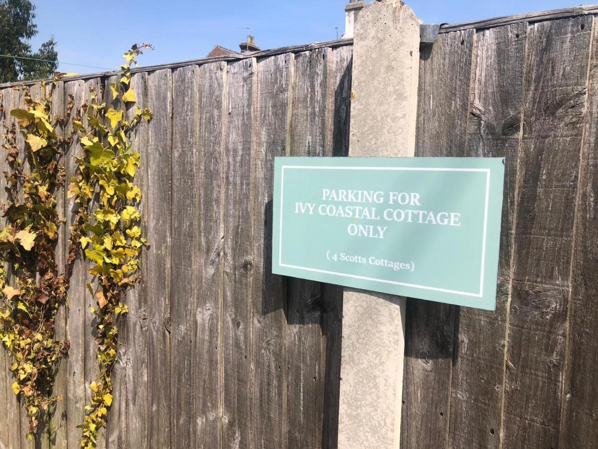 Ivy Coastal Cottage Кейстер-он-Си Экстерьер фото